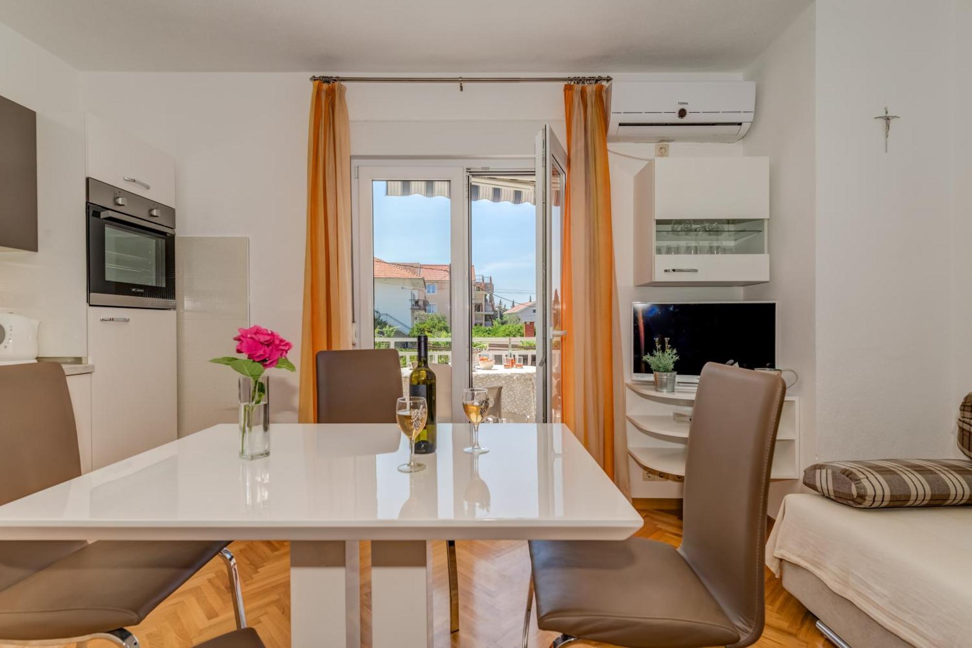 Villa Daniela Trogir Buitenkant foto